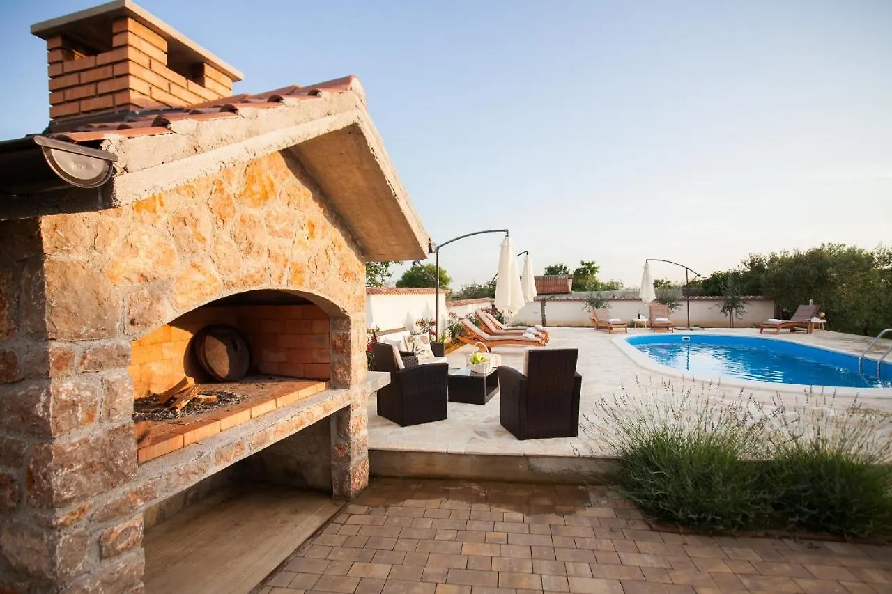 Villa Olive Zadarvillas Visocane Croatia