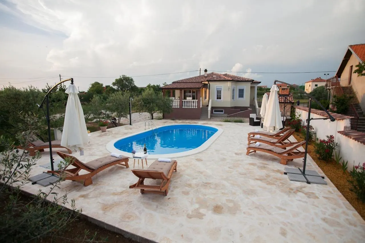 Villa Olive Zadarvillas Visocane Croatia