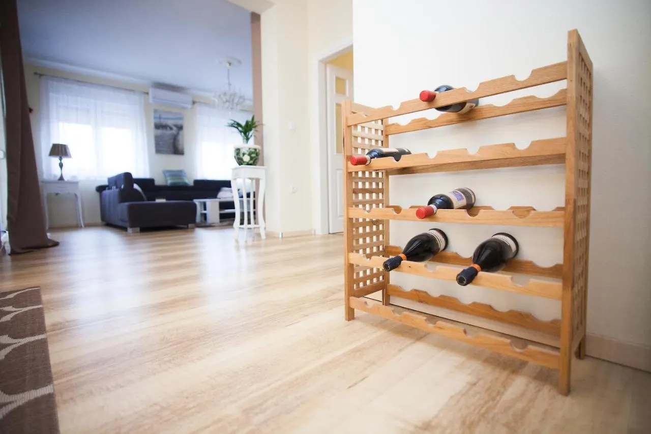 Villa Olive Zadarvillas Visocane 0*,  Croatia