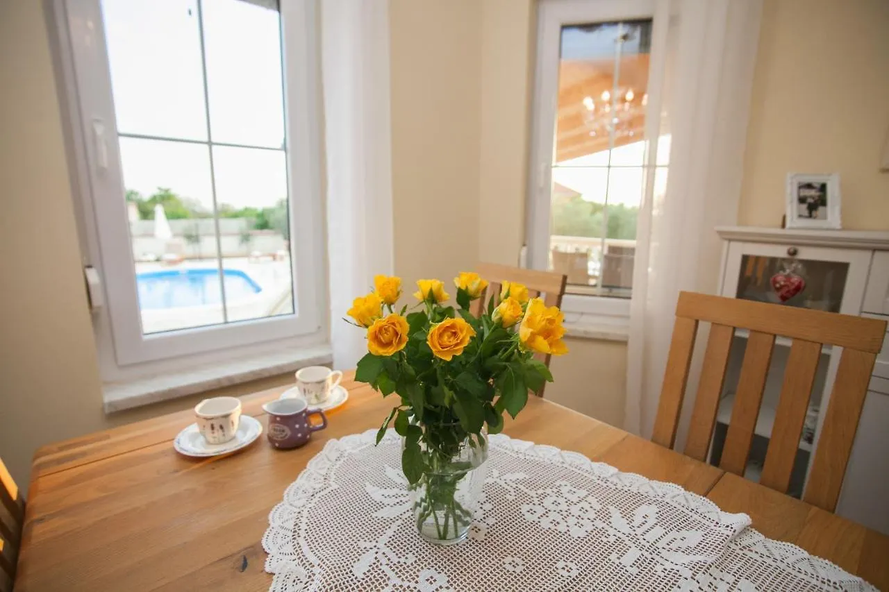 Villa Olive Zadarvillas Visocane Croatia